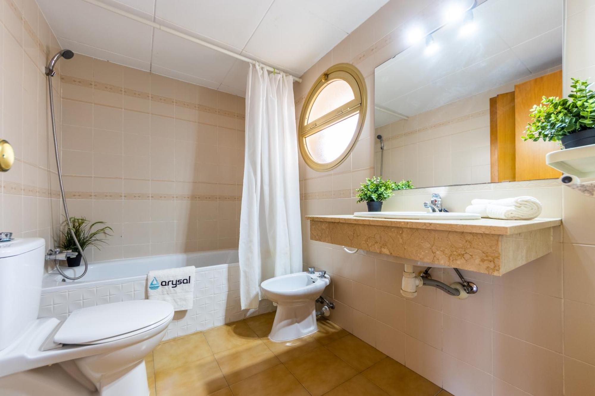 Cordoba Arysal Apartment *
